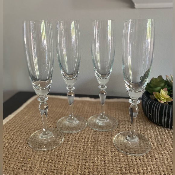 SET OF 7 VINTAGE FRANCE FLUTED CRYSTAL SEKT CHAMPAGNE GLASSES - Picture 1 of 9